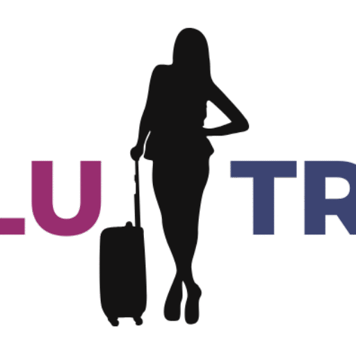 Shalutraveler Logo