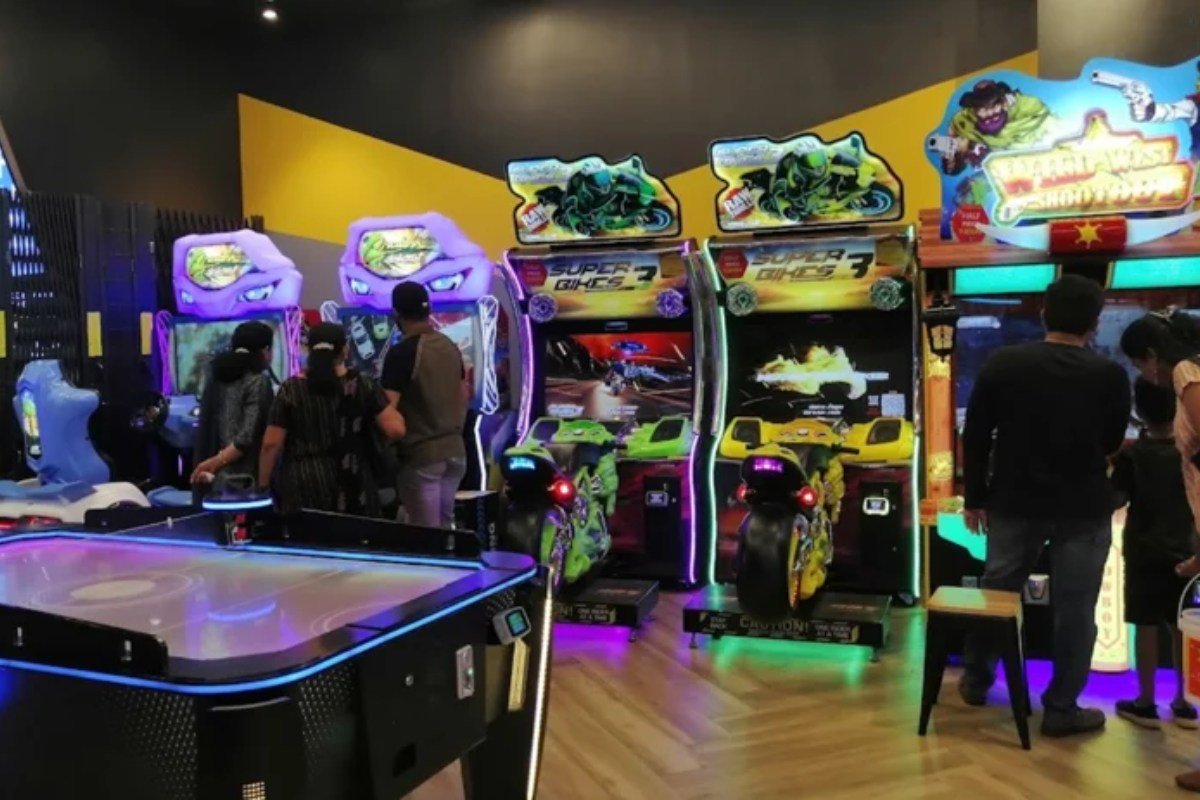 Timezone, MGF Metropolitan Mall