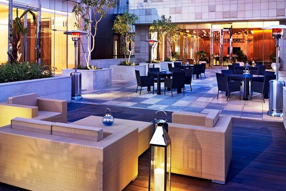 gurgaon food at night