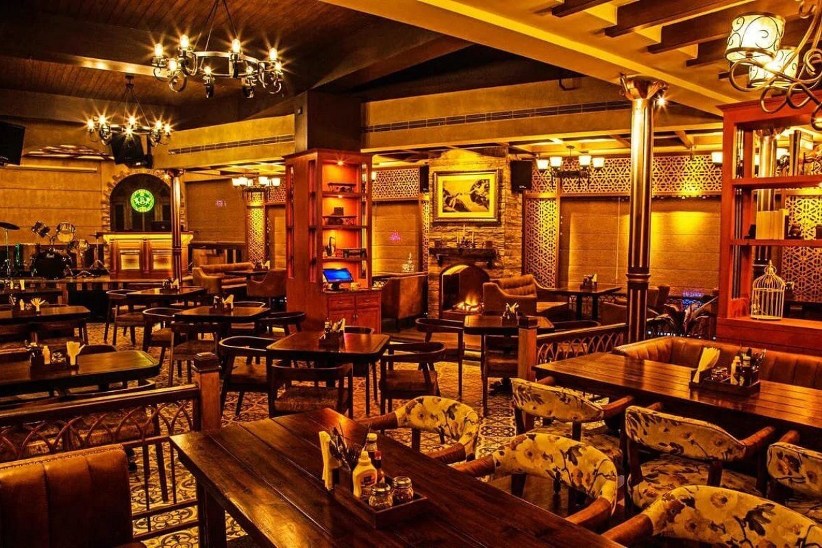 places open late in gurgaon for food